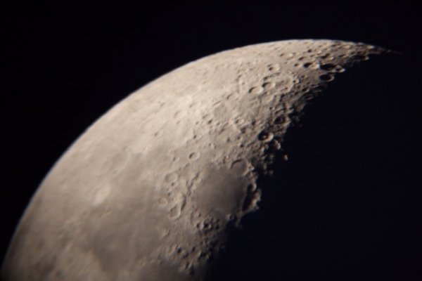 달 표면, 이웃집 과학자, 아이폰 3GS와 천체 망원경으로 촬영, 2008년
