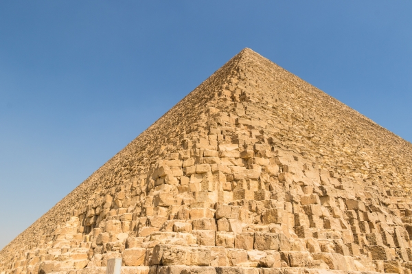 쿠푸왕의 대피라미드. 출처:fotolia