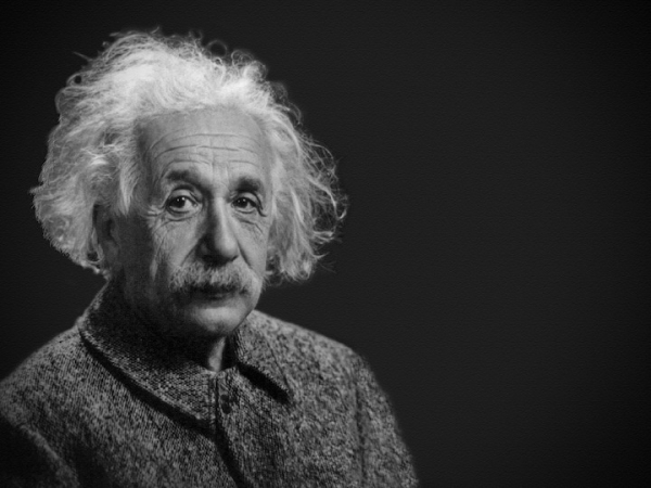 아인슈타인은 산타에게 특수상대성이론을 전수받은 걸까요? 출처:pixabay<br>
