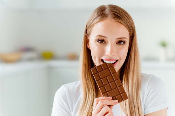 초콜릿을 얼마나 자주 먹는가에 따라 난청을 겪을 확률이 달랐습니다. 출처: fotolia