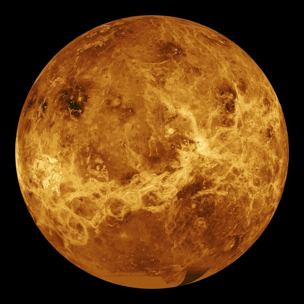 태양만큼은 아니지만 금성도 매우 뜨겁다고 하네요. 출처: NASA<br>