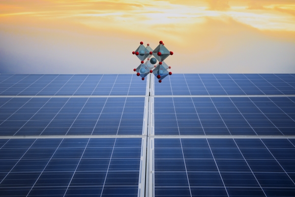 페로브스카이트 태양전지는 상용화될 차세대 태양전지 연구의 최전선에 있다고 여겨지고 있다. 하지만 제작 공정 시 배출되는 납 폐기물이 문제가 되고 있다. 출처: AdobeStock